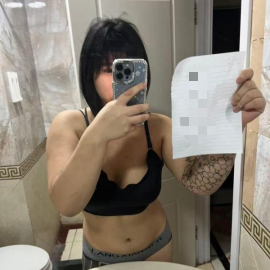 体验微胖精神小妹
