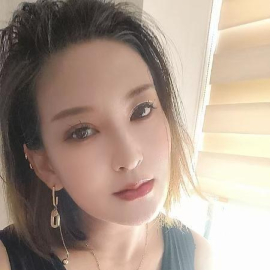 身材性感美女