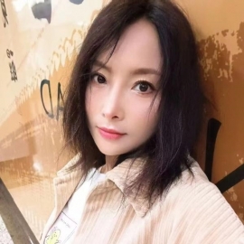 西藏服务女王