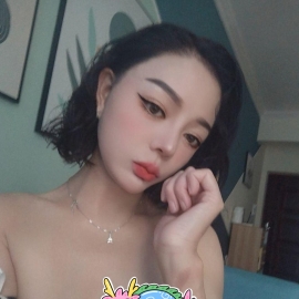 大胸翘臀骚少妇