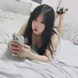 娇小少妇